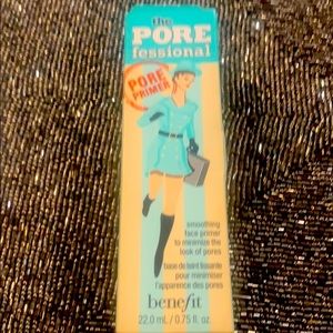 Pore primer